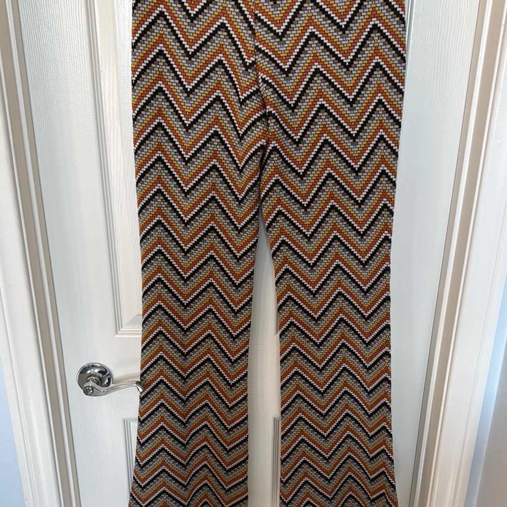 Urban outfitters Bryan pull on flare Chevron Patterned Women's Pants - Picture 6 of 9